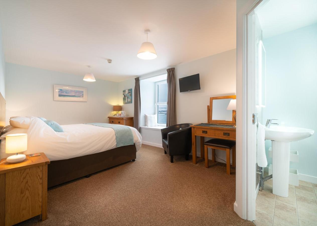 Harbour Guest House Тобермори Экстерьер фото