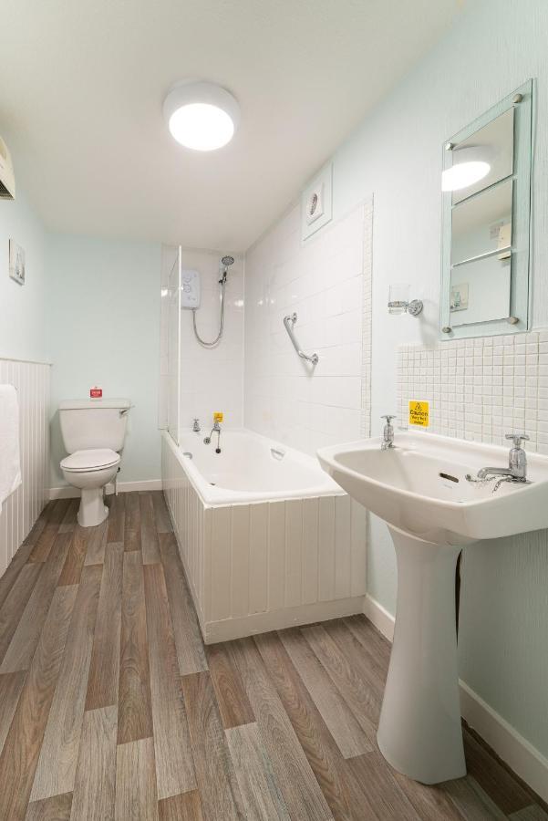 Harbour Guest House Тобермори Экстерьер фото